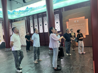 黄石长江文化馆开馆前邀湖师专家...